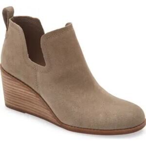 Toms Kallie Wedge Bootie Size 6